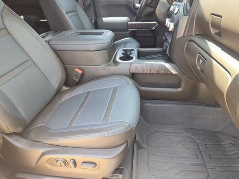 Used 2022 GMC Sierra 1500 Denali w/ Driver Alert Package II AWD/4WD image 20