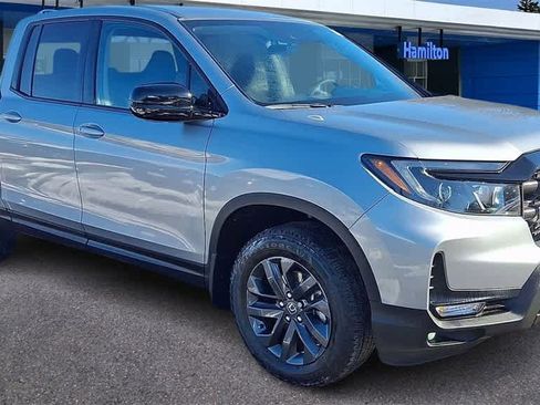 Certified 2025 Honda Ridgeline Sport image 2