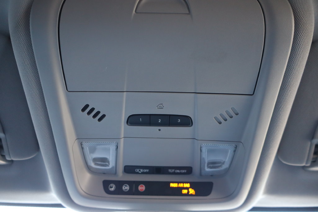 Used 2021 Chevrolet Equinox LT FWD image 18