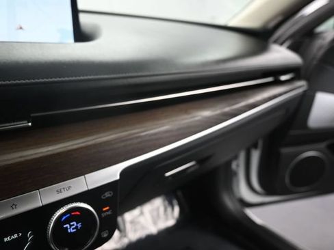Used 2021 Genesis G80 3.5T RWD image 10