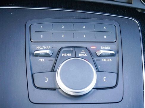 Used 2019 Audi Q5 2.0T Premium w/ Convenience Package image 23