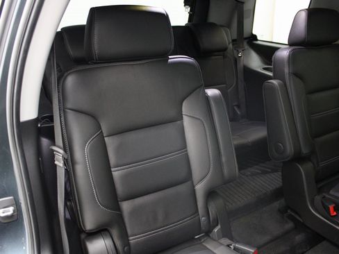 Used 2019 GMC Yukon Denali image 30