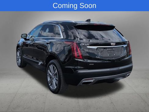 Used 2025 Cadillac XT5 Premium Luxury AWD/4WD image 4