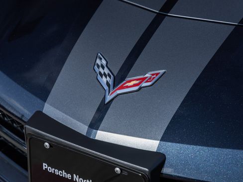 Used 2014 Chevrolet Corvette Stingray Coupe w/ 2LT Preferred Equipment Group image 18