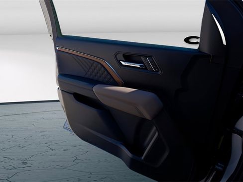 New 2026 GMC Canyon Denali image 18