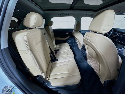 Used 2025 Audi Q7 3.0T Premium Plus w/ Premium Plus Package image 28