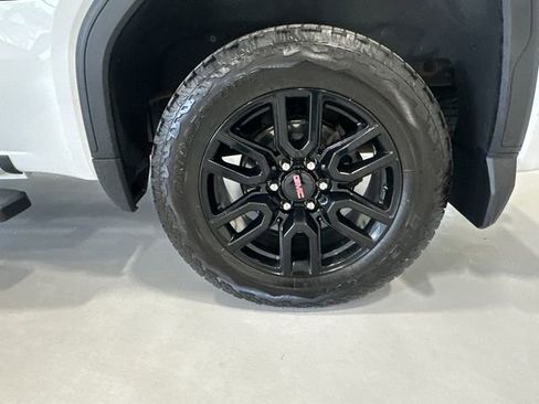Used 2021 GMC Sierra 1500 Elevation image 19