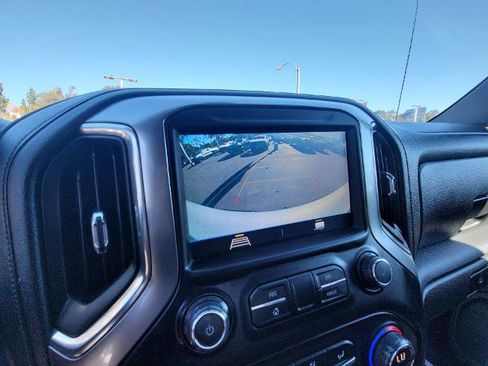 Used 2021 Chevrolet Silverado 1500 LT image 14