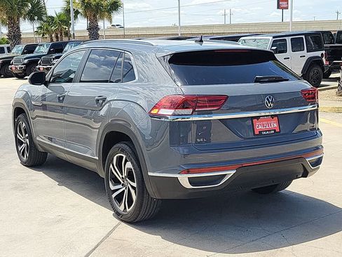 Used 2022 Volkswagen Atlas Cross Sport SEL AWD/4WD image 12