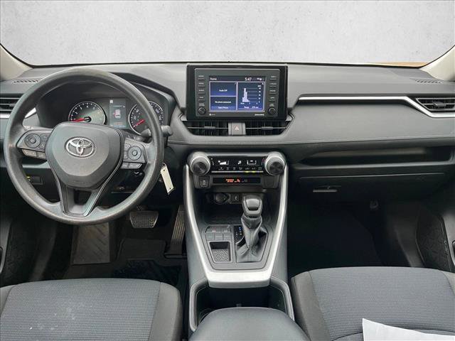 Used 2022 Toyota RAV4 LE FWD image 18