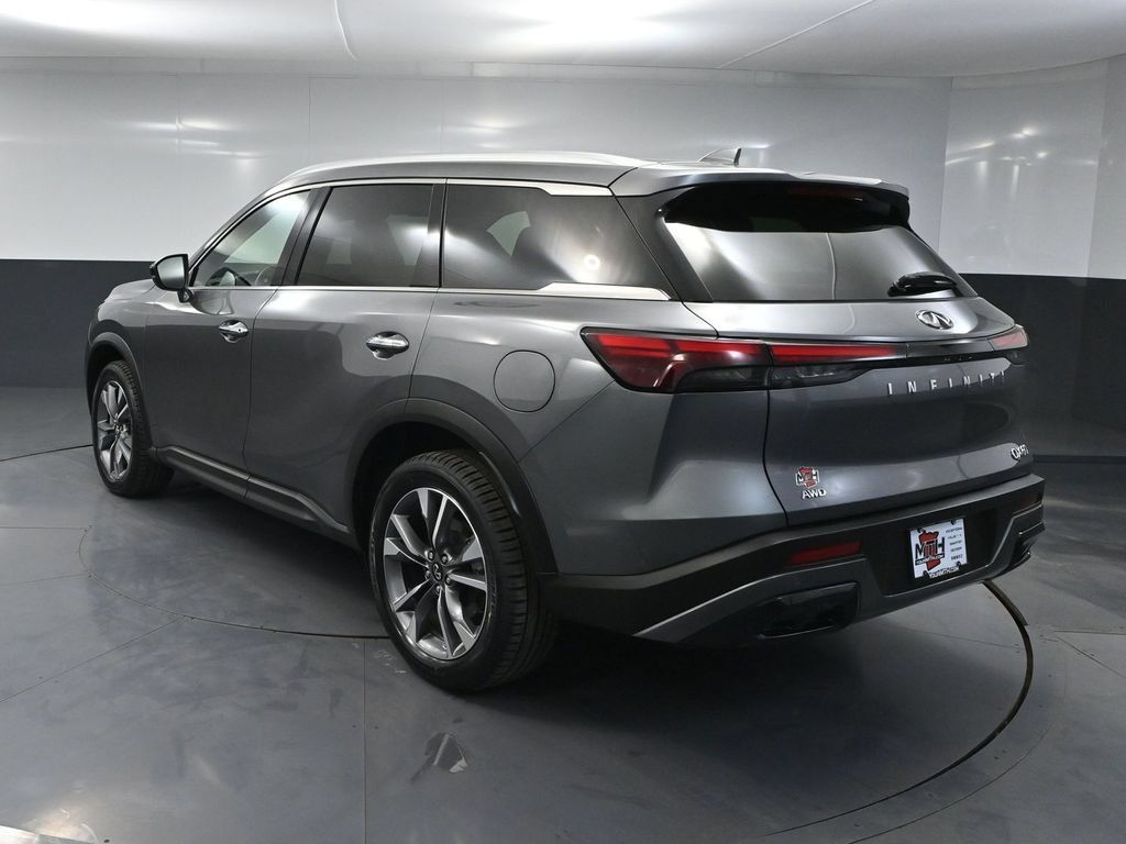Used 2024 INFINITI QX60 Luxe AWD/4WD image 6