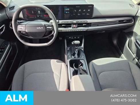 Used 2025 Kia K4 FWD image 9