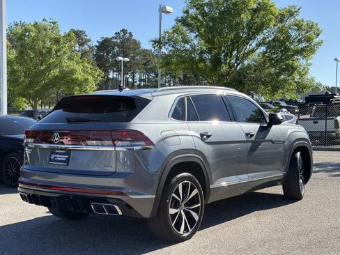 Used 2024 Volkswagen Atlas Cross Sport SEL Premium R-Line AWD/4WD image 5
