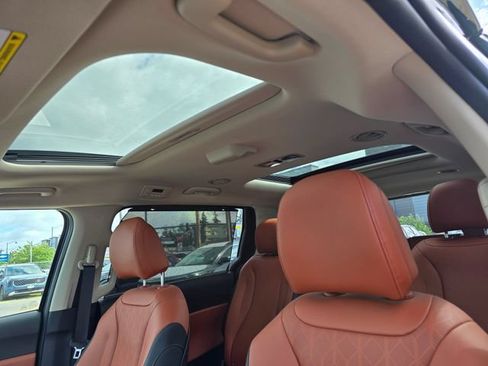 New 2026 Kia Carnival SX FWD image 19