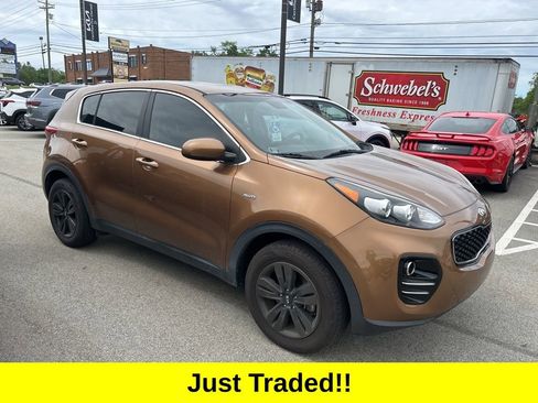 Used 2019 Kia Sportage LX AWD/4WD image 1
