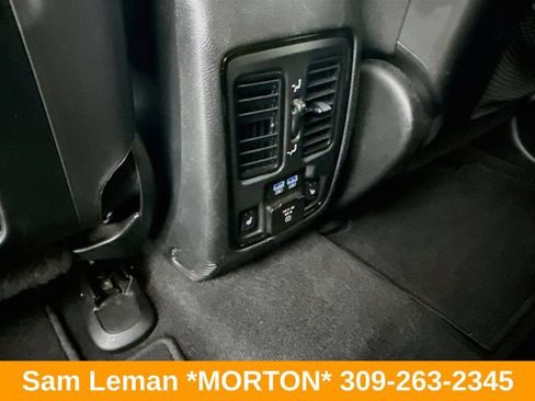 Used 2023 Dodge Durango R/T RWD image 36