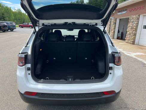 New 2026 Jeep Compass Limited AWD/4WD image 20