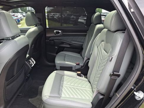 Certified 2024 Kia Sorento SX Prestige w/ Sage Leather Package AWD/4WD image 11