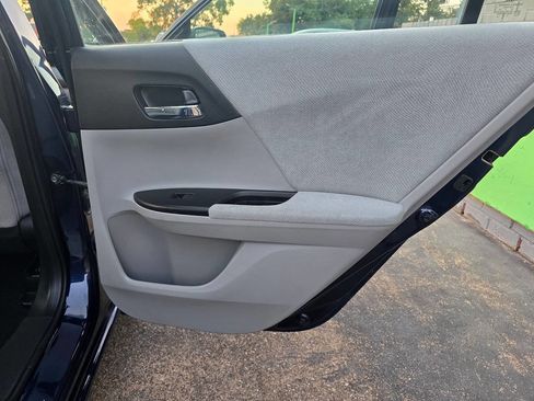 Used 2013 Honda Accord LX image 22