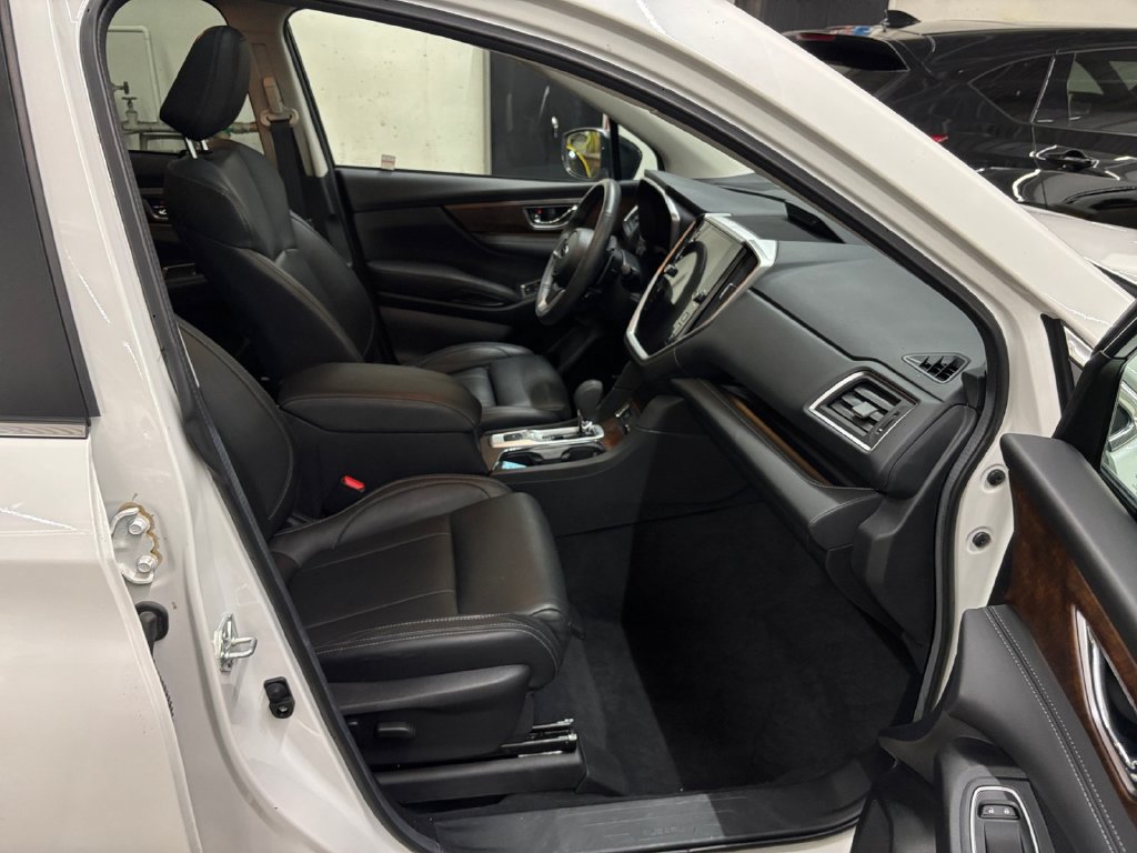 Used 2024 Subaru Ascent Touring AWD/4WD image 21