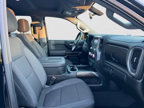 Used 2020 GMC Sierra 1500 Elevation w/ Elevation Value Package image 15