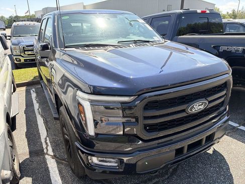 Used 2024 Ford F150 Lariat AWD/4WD image 14