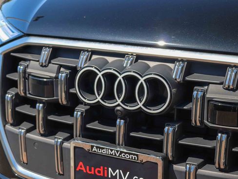 Certified 2025 Audi Q7 3.0T Premium Plus w/ Premium Plus Package AWD/4WD image 13