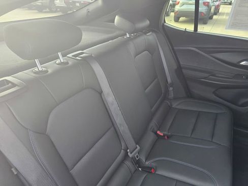Used 2025 Buick Envista Sport Touring FWD image 25
