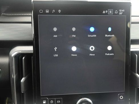 New 2025 GMC Acadia Elevation w/ Elevation Premium Package image 17