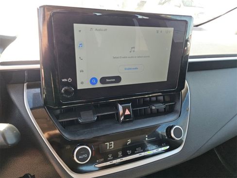 Used 2025 Toyota Corolla LE image 21