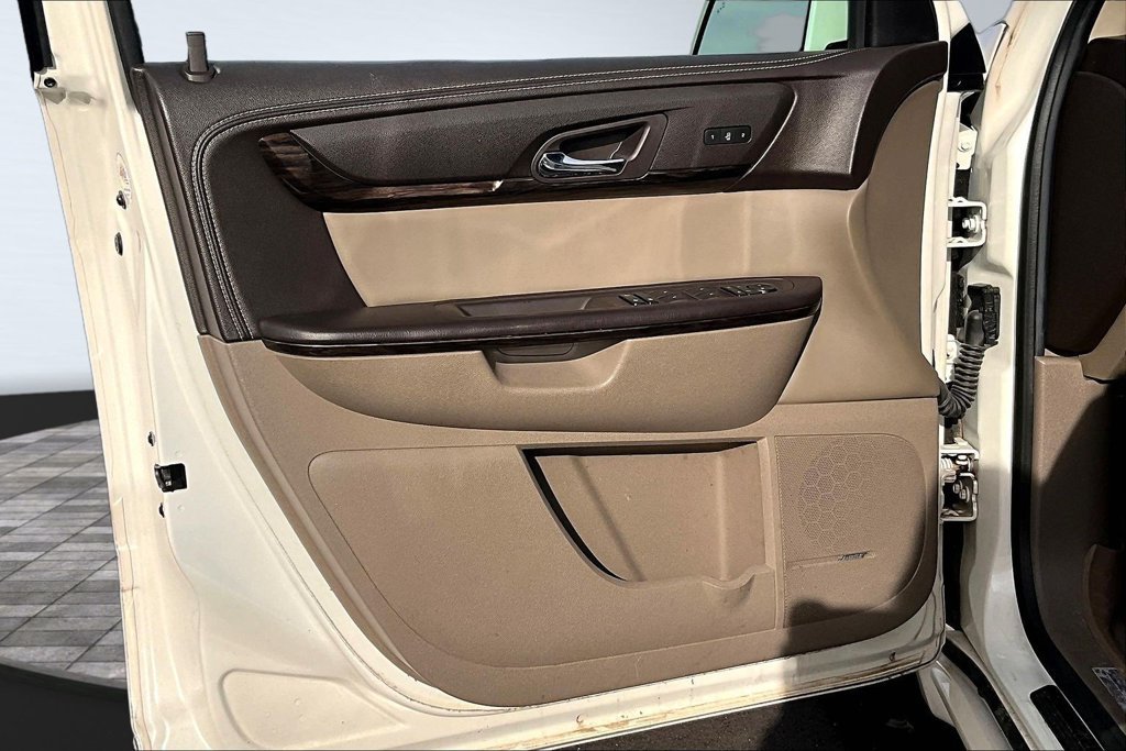 Used 2015 GMC Acadia Denali AWD/4WD image 20