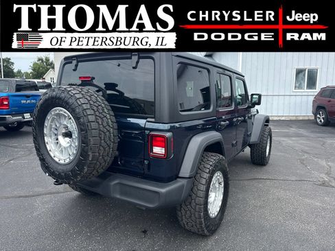 Used 2025 Jeep Wrangler Unlimited Sport AWD/4WD image 6