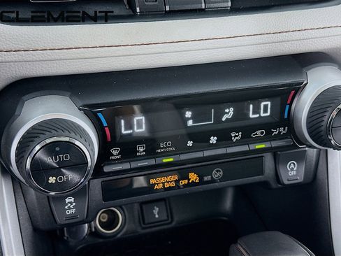 Used 2020 Toyota RAV4 XLE Premium image 22