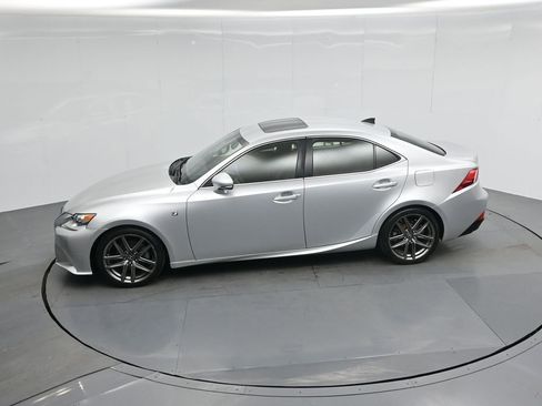 Used 2015 Lexus IS 250 image 41