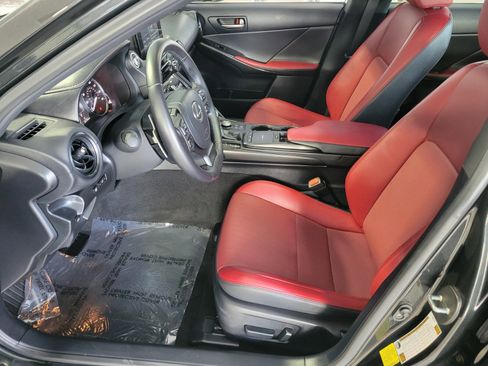 Certified 2024 Lexus IS 300 w/ Comfort Package image 11