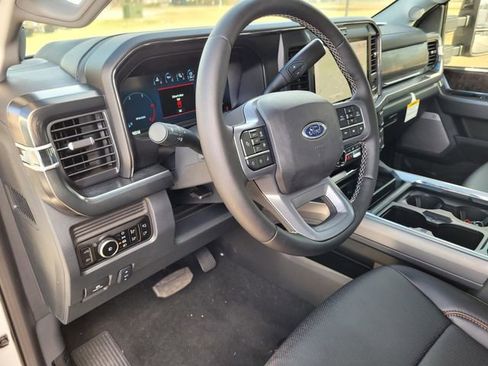 New 2025 Ford F350 Lariat w/ Lariat Ultimate Package image 24