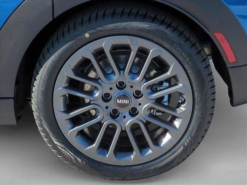 New 2026 MINI Cooper S image 10