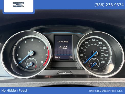 Used 2017 Volkswagen Golf R 4-Door image 21