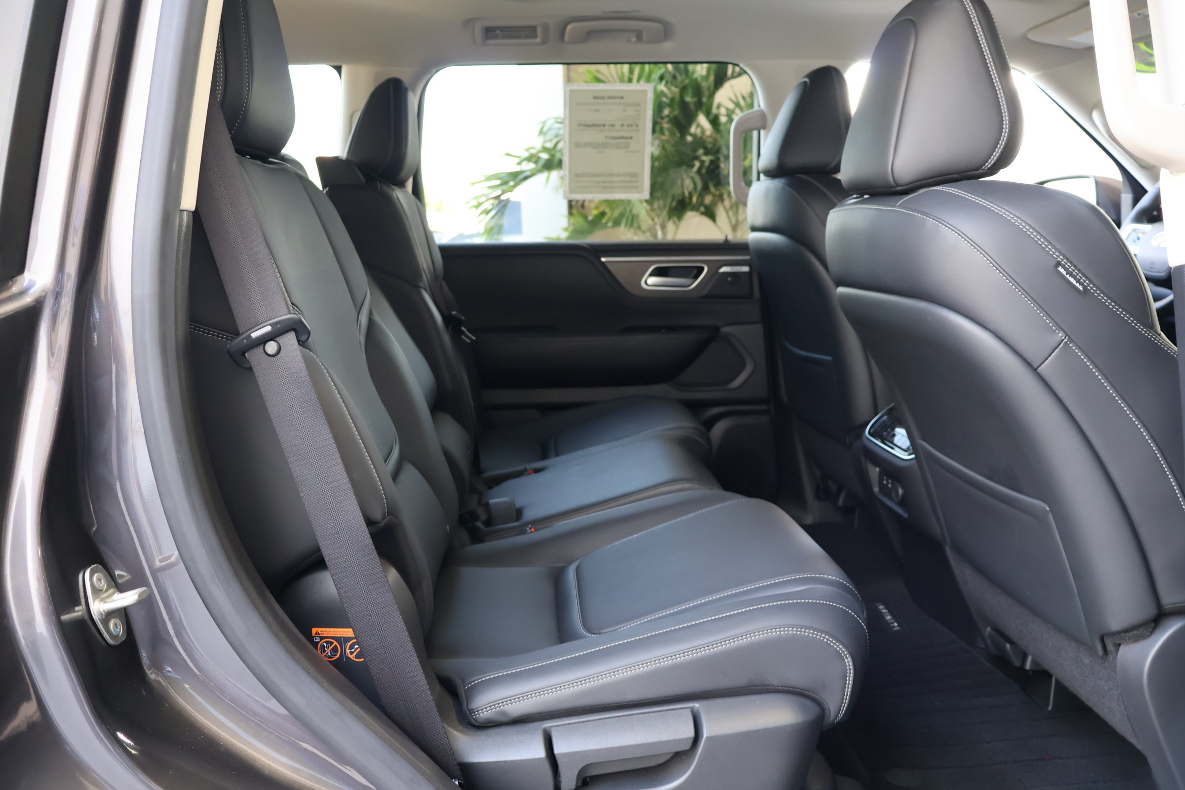 Certified 2025 INFINITI QX80 Pure RWD image 23