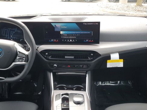 New 2026 BMW i4 xDrive40i w/ Premium Package AWD/4WD image 22