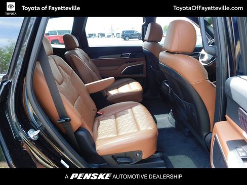 Used 2025 Kia Telluride SX Prestige X-Pro image 5