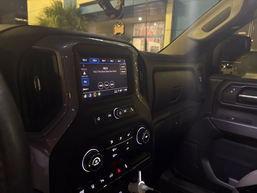 Used 2024 Chevrolet Silverado 2500 Custom w/ Custom Value Package AWD/4WD image 19