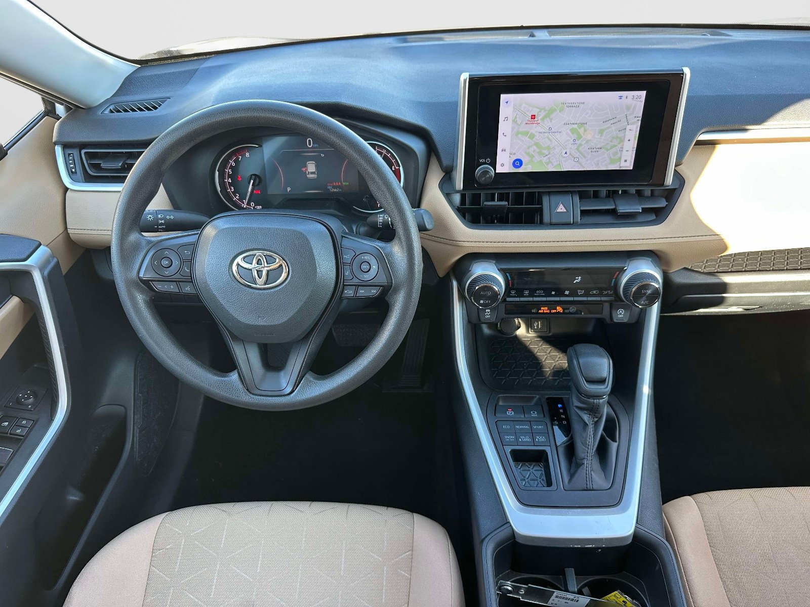 Used 2023 Toyota RAV4 XLE w/ Convenience Package AWD/4WD image 8