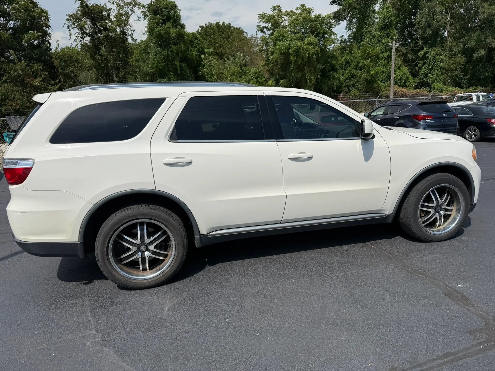 Used 2012 Dodge Durango SXT AWD/4WD image 8