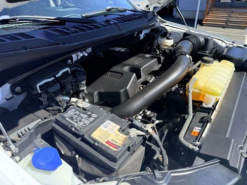 Used 2019 Ford F150 XLT w/ Trailer Tow Package image 33