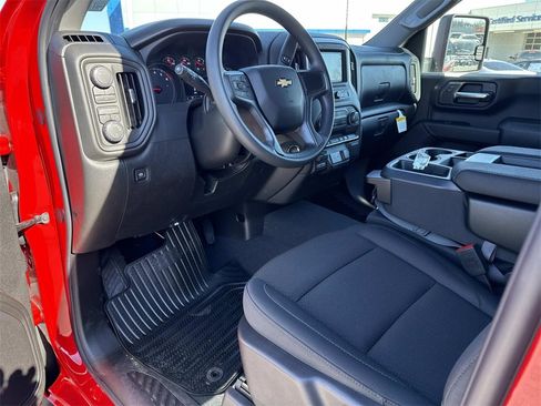 New 2026 Chevrolet Silverado 2500 Custom image 10