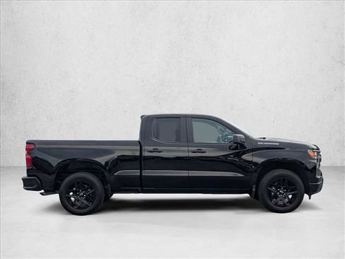Used 2026 Chevrolet Silverado 1500 Custom RWD image 4