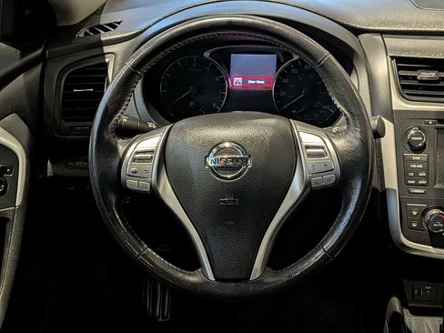 Used 2016 Nissan Altima 2.5 SL w/ 2.5 Technology Package image 22