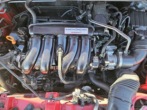 Used 2015 Honda Fit LX image 27