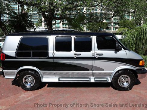 Used 1998 Dodge B1500 image 66